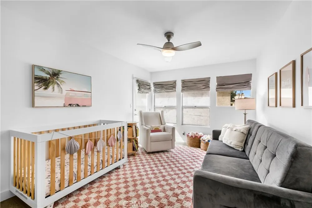 647 1st Place Hermosa Beach, CA 90254