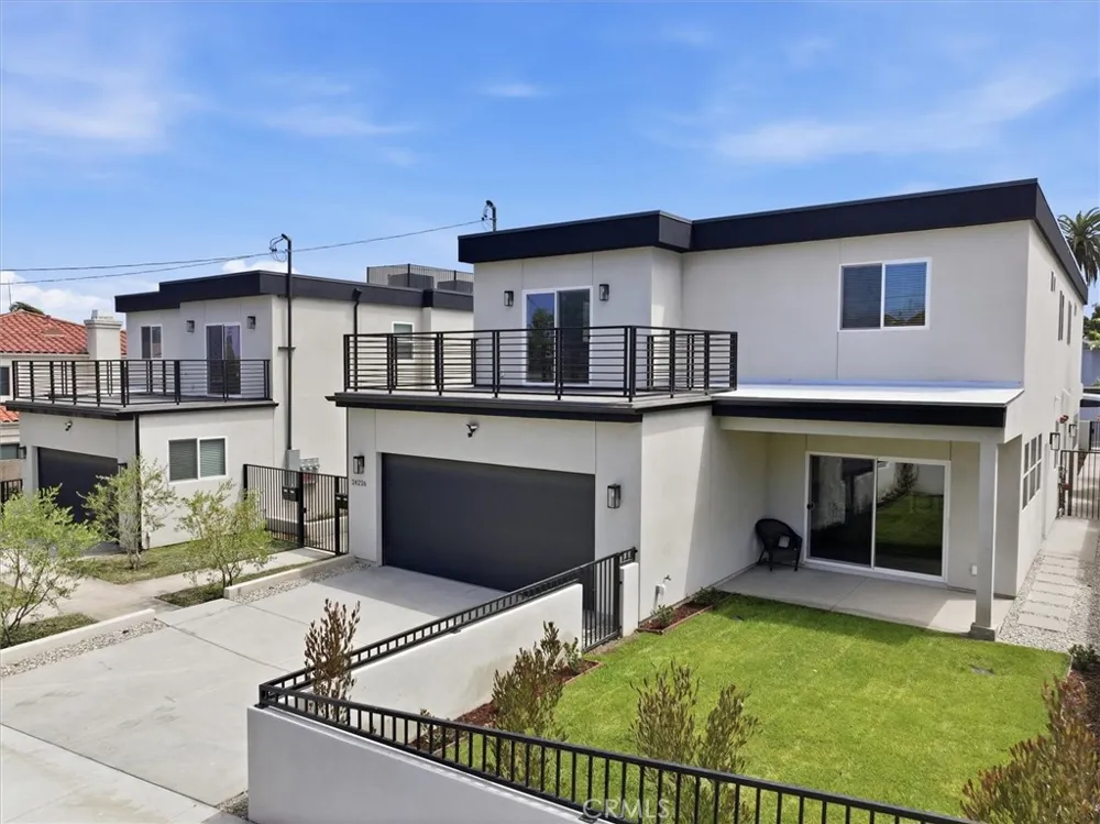 24224 Ocean Avenue Torrance, CA 90505