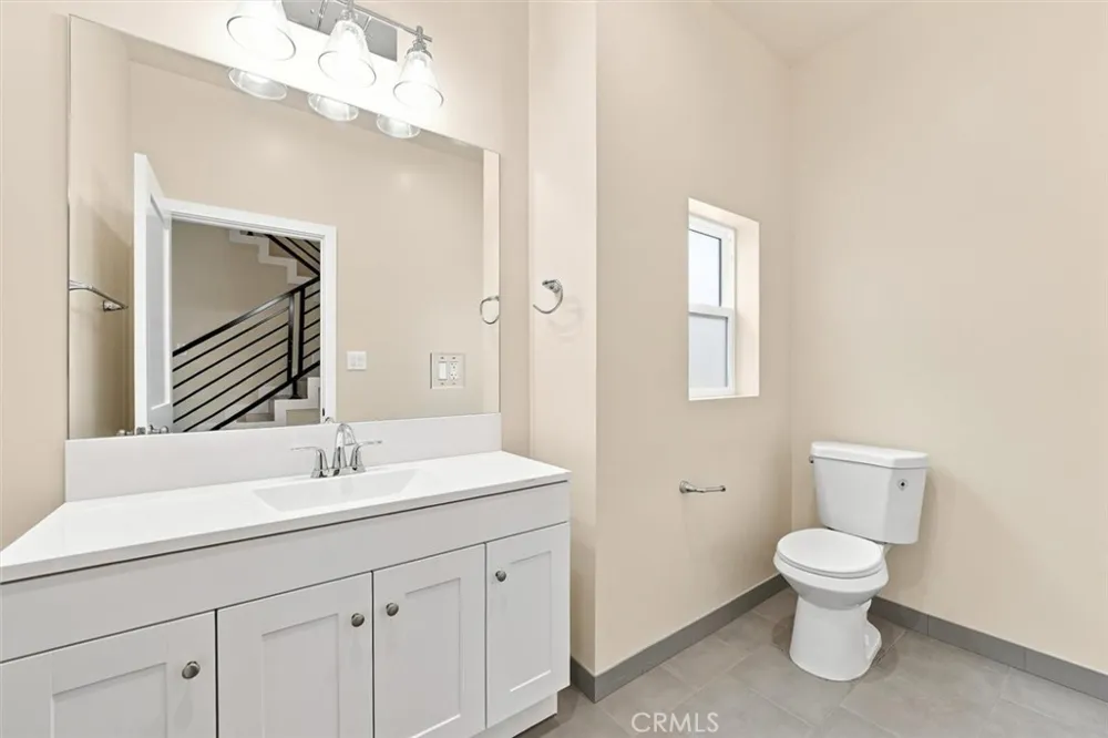24224 Ocean Avenue Torrance, CA 90505