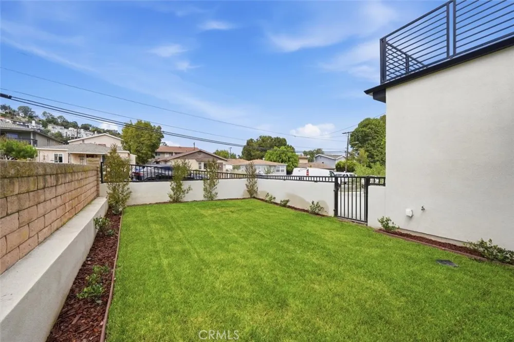 24224 Ocean Avenue Torrance, CA 90505