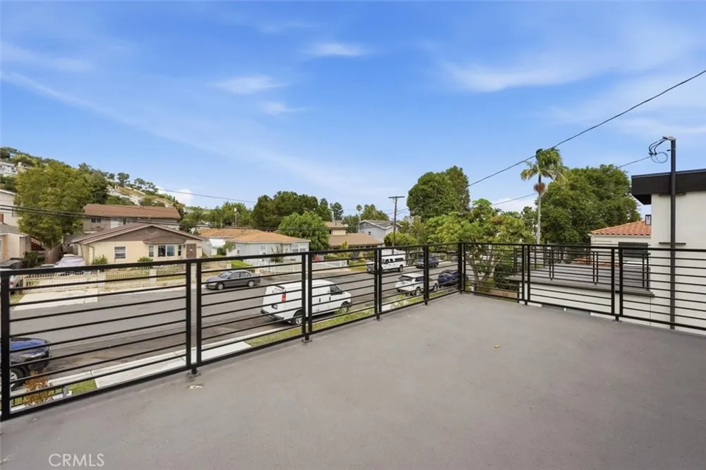 24224 Ocean Avenue Torrance, CA 90505
