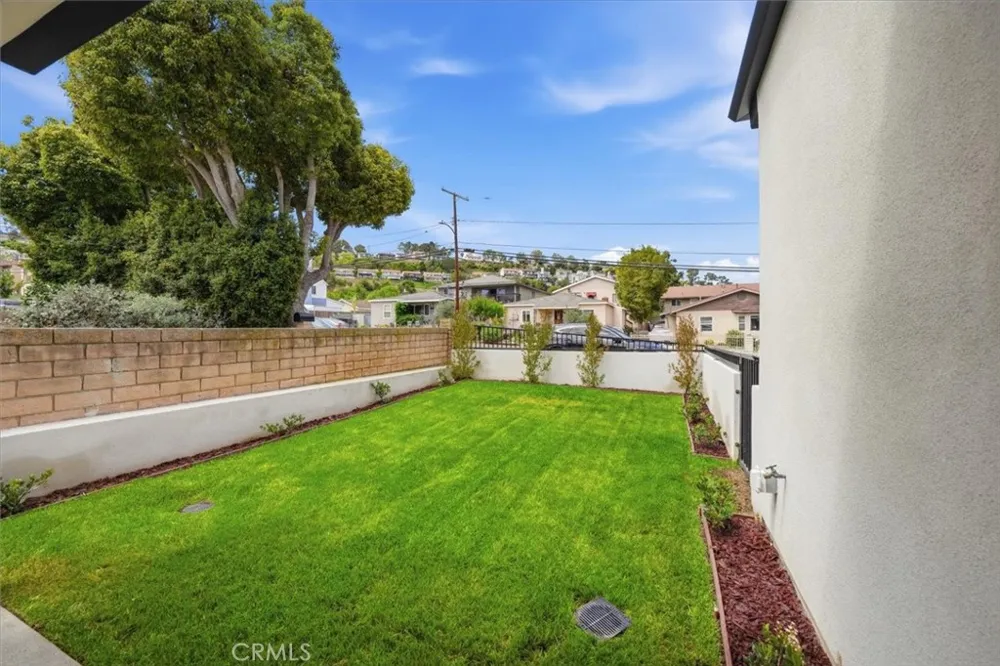 24224 Ocean Avenue Torrance, CA 90505