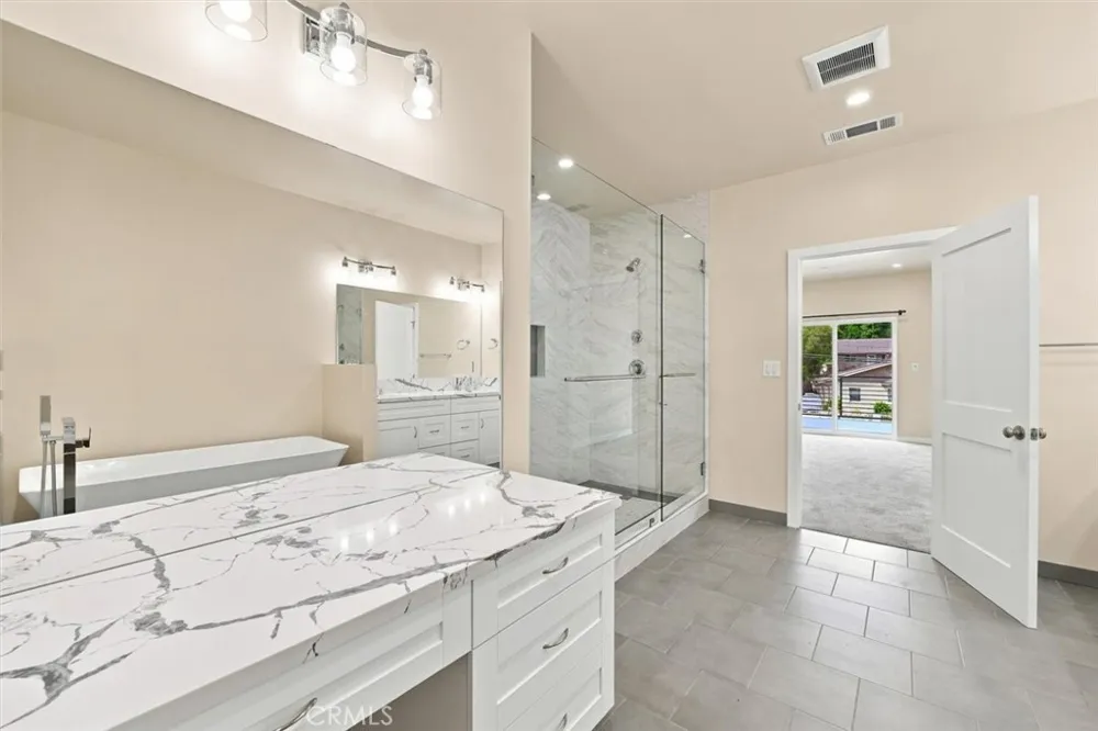 24224 Ocean Avenue Torrance, CA 90505