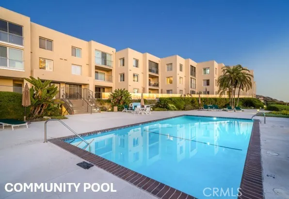 3200 La Rotonda Drive #211 Rancho Palos Verdes, CA 90275