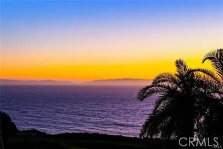 3200 La Rotonda Drive #211 Rancho Palos Verdes, CA 90275