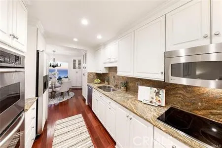 3200 La Rotonda Drive #211 Rancho Palos Verdes, CA 90275