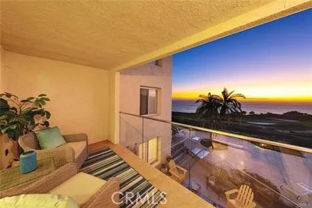 3200 La Rotonda Drive #211 Rancho Palos Verdes, CA 90275