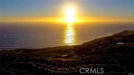 3200 La Rotonda Drive #211 Rancho Palos Verdes, CA 90275