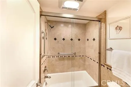 3200 La Rotonda Drive #211 Rancho Palos Verdes, CA 90275
