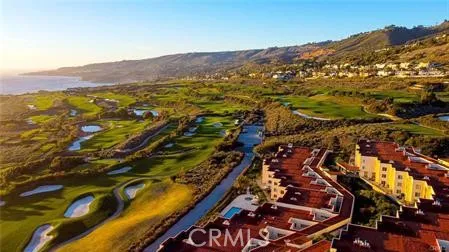 3200 La Rotonda Drive #211 Rancho Palos Verdes, CA 90275