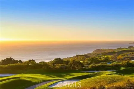 3200 La Rotonda Drive #211 Rancho Palos Verdes, CA 90275