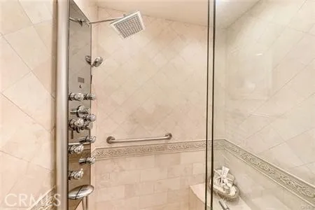 3200 La Rotonda Drive #211 Rancho Palos Verdes, CA 90275