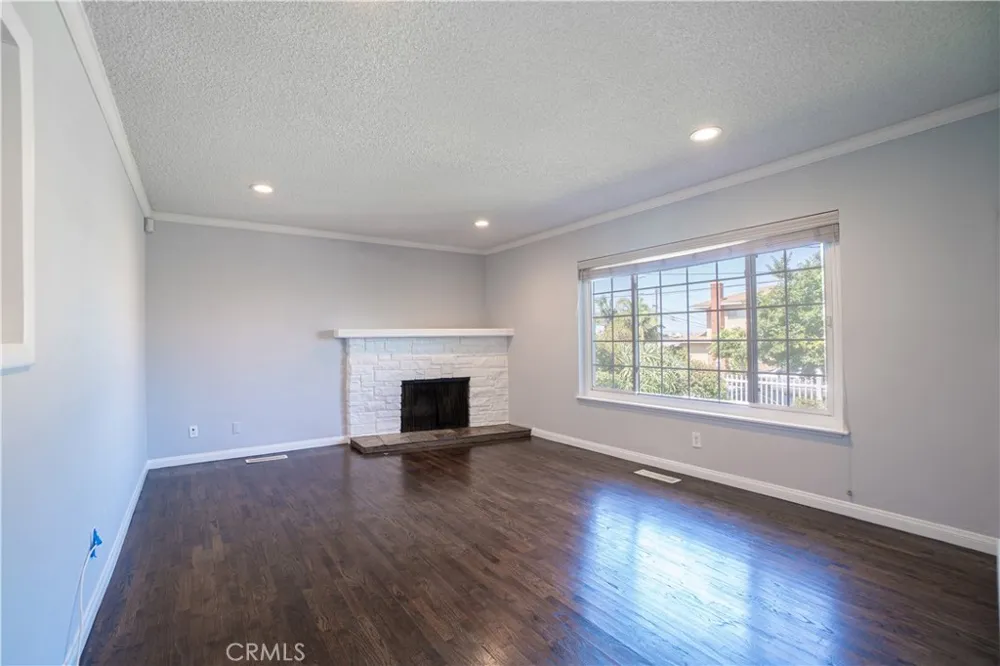 2370 W 239th Torrance, CA 90501