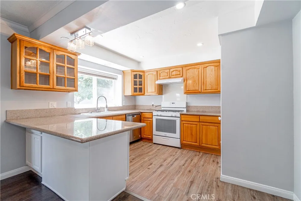 2370 W 239th Torrance, CA 90501
