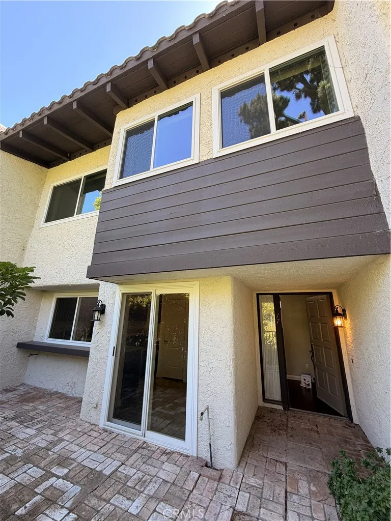 77 Cottonwood Palos Verdes Peninsula, CA 90274