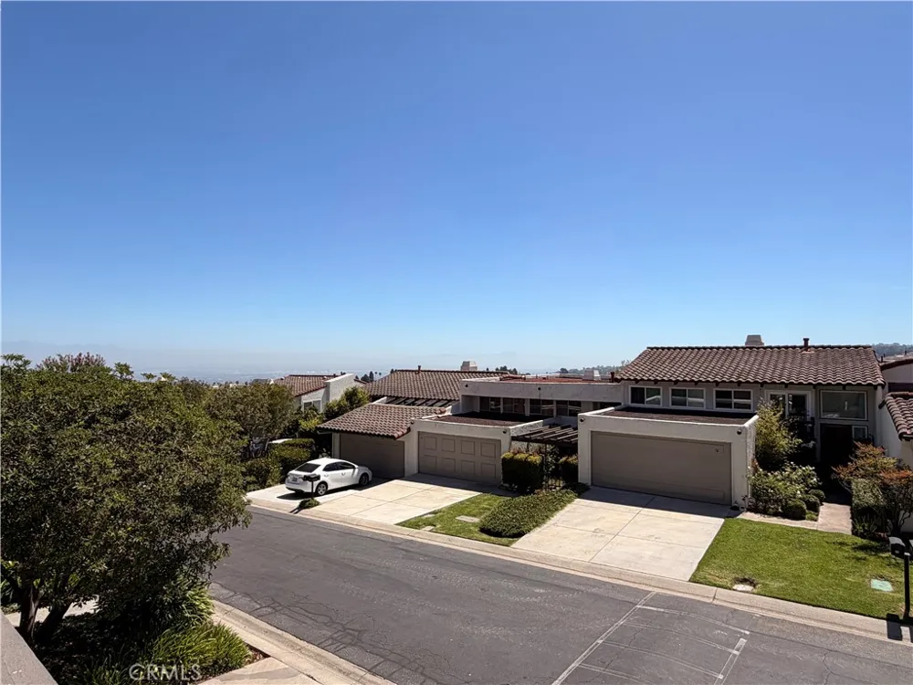 77 Cottonwood Palos Verdes Peninsula, CA 90274