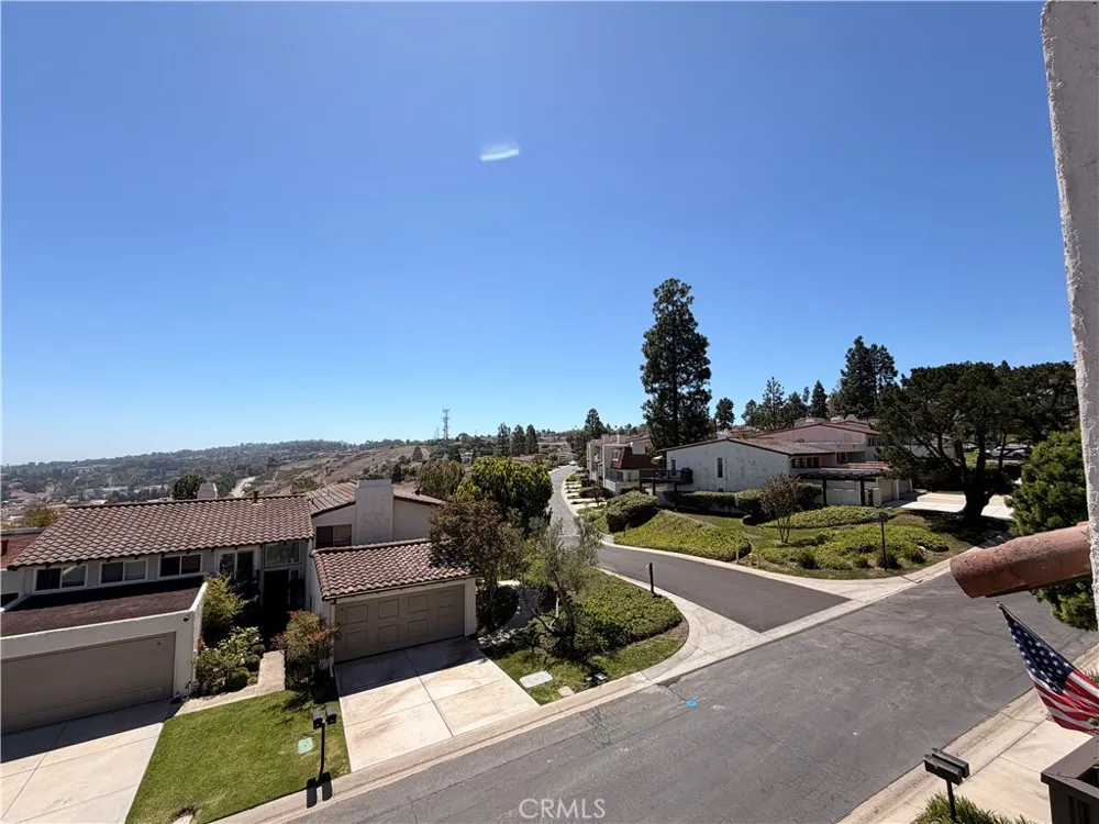 77 Cottonwood Palos Verdes Peninsula, CA 90274