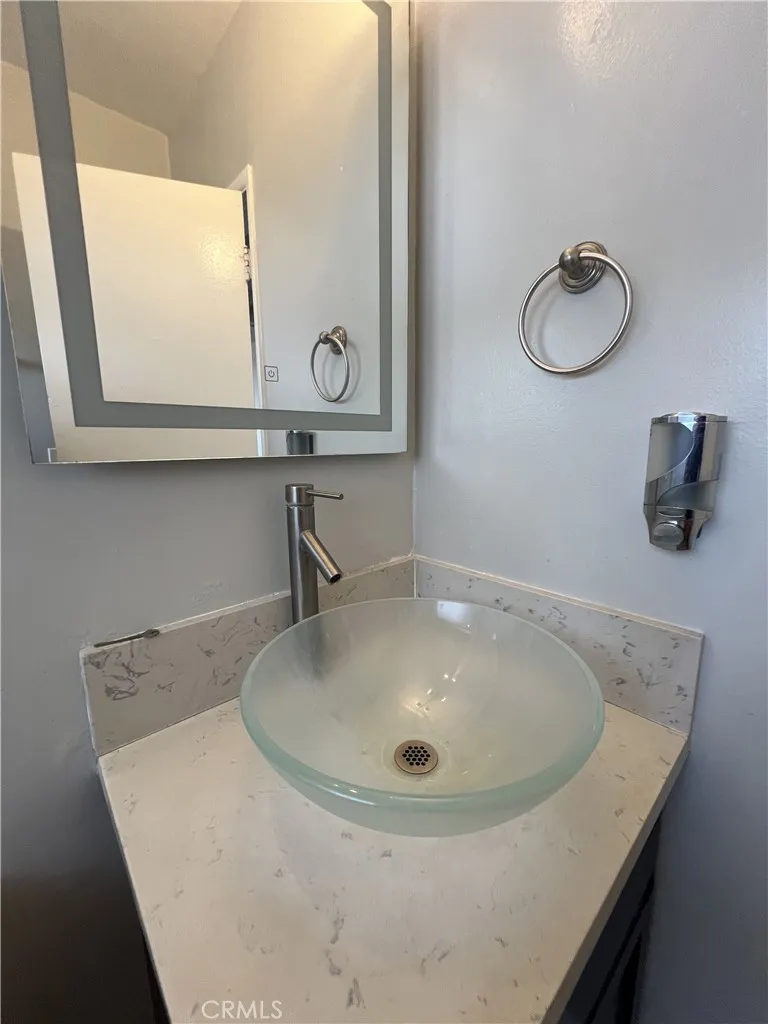 14817 Lemoli #7 Gardena, CA 90249