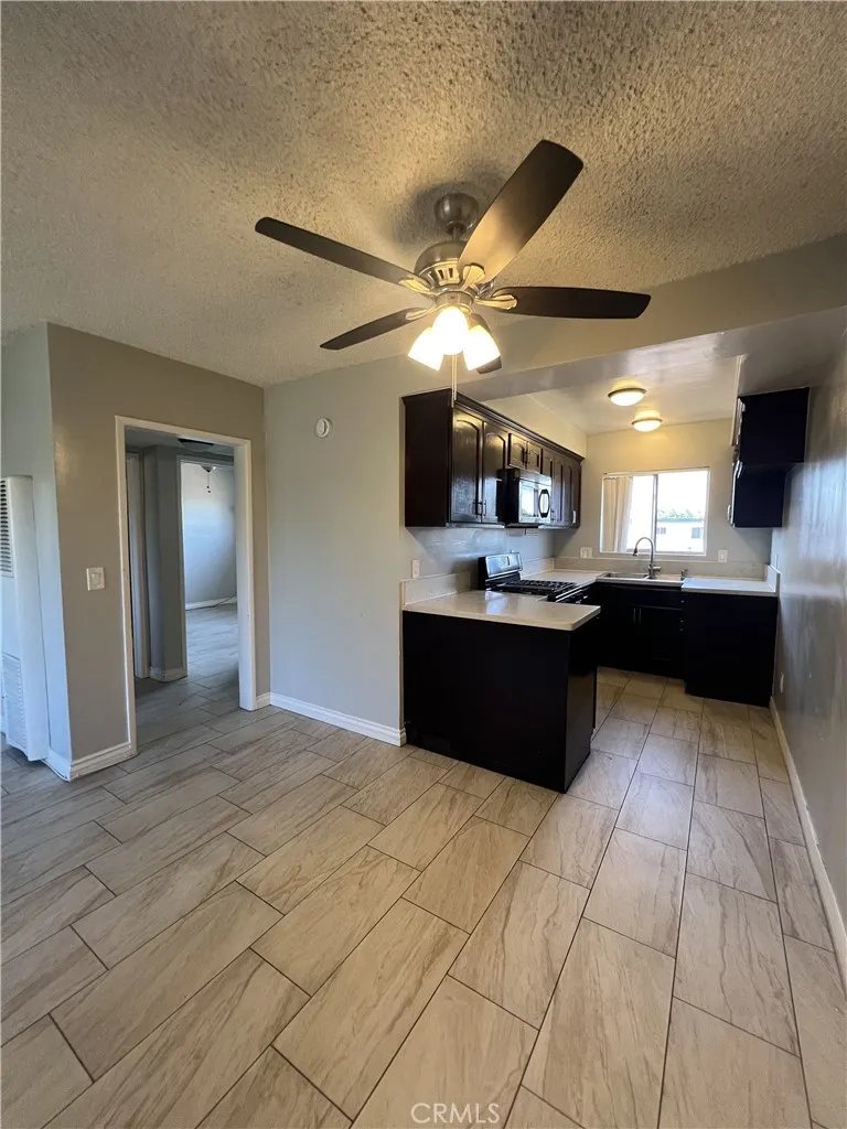 14817 Lemoli #7 Gardena, CA 90249
