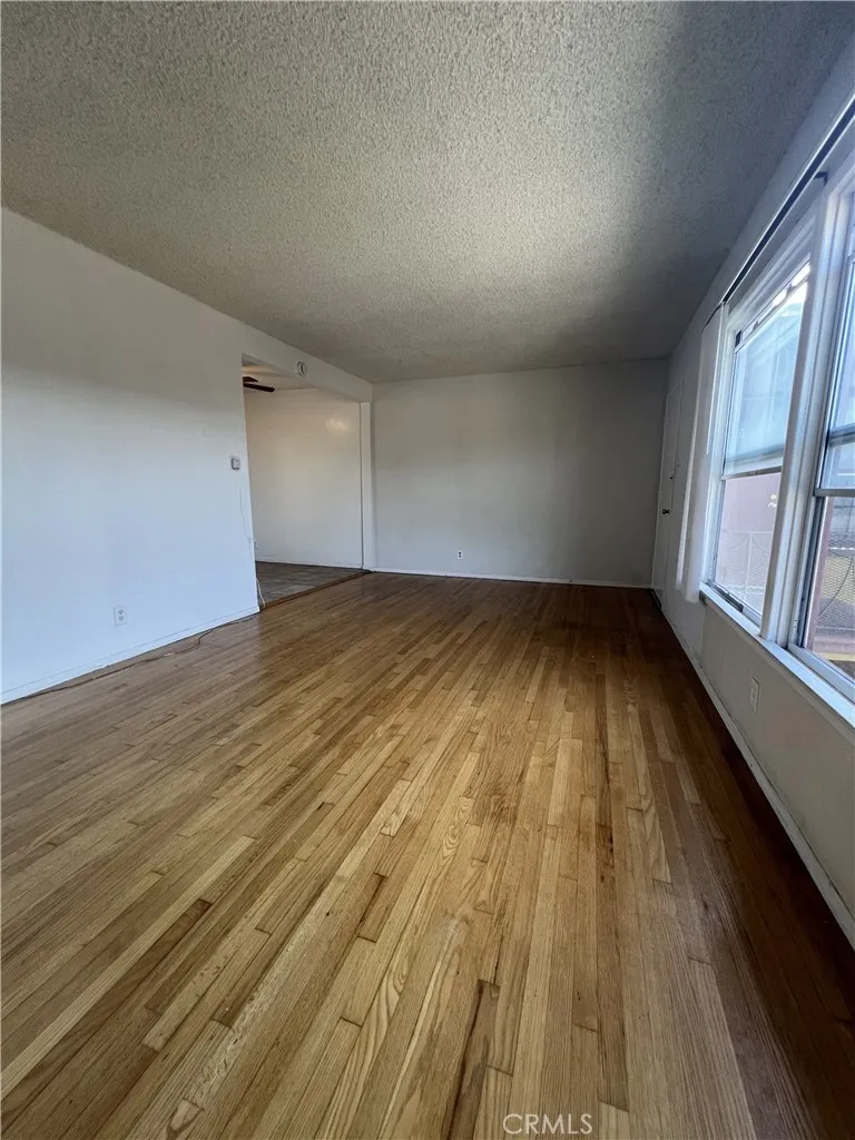 14815 Lemoli #C Gardena, CA 90249