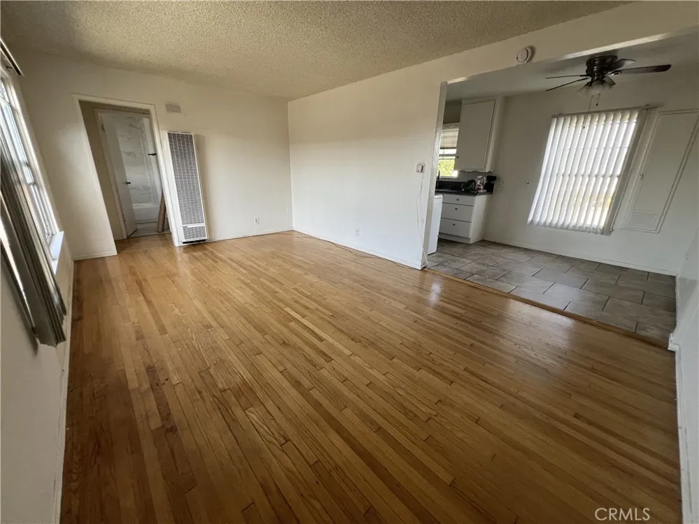 14815 Lemoli #C Gardena, CA 90249