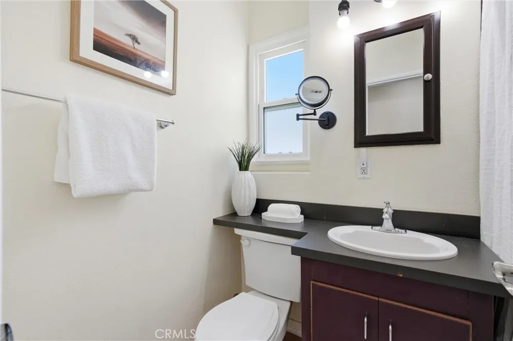 1540 W 215th Street Torrance, CA 90501