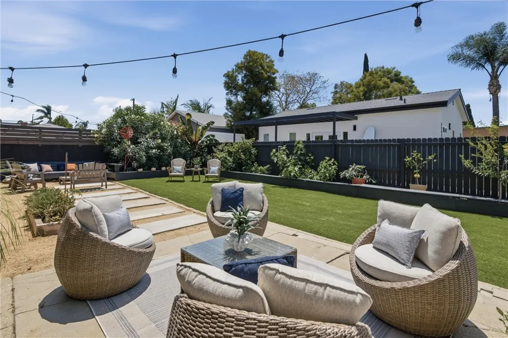 1540 W 215th Street Torrance, CA 90501