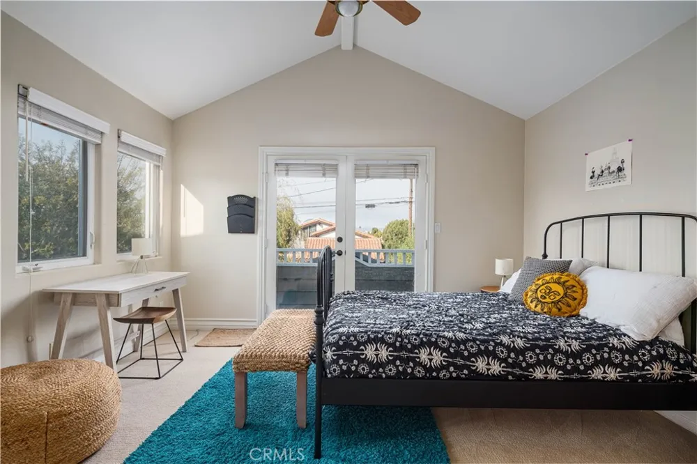 1534 3rd Street Manhattan Beach, CA 90266