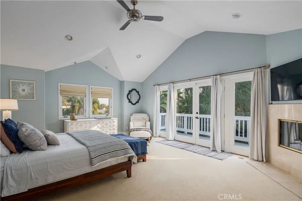 1534 3rd Street Manhattan Beach, CA 90266