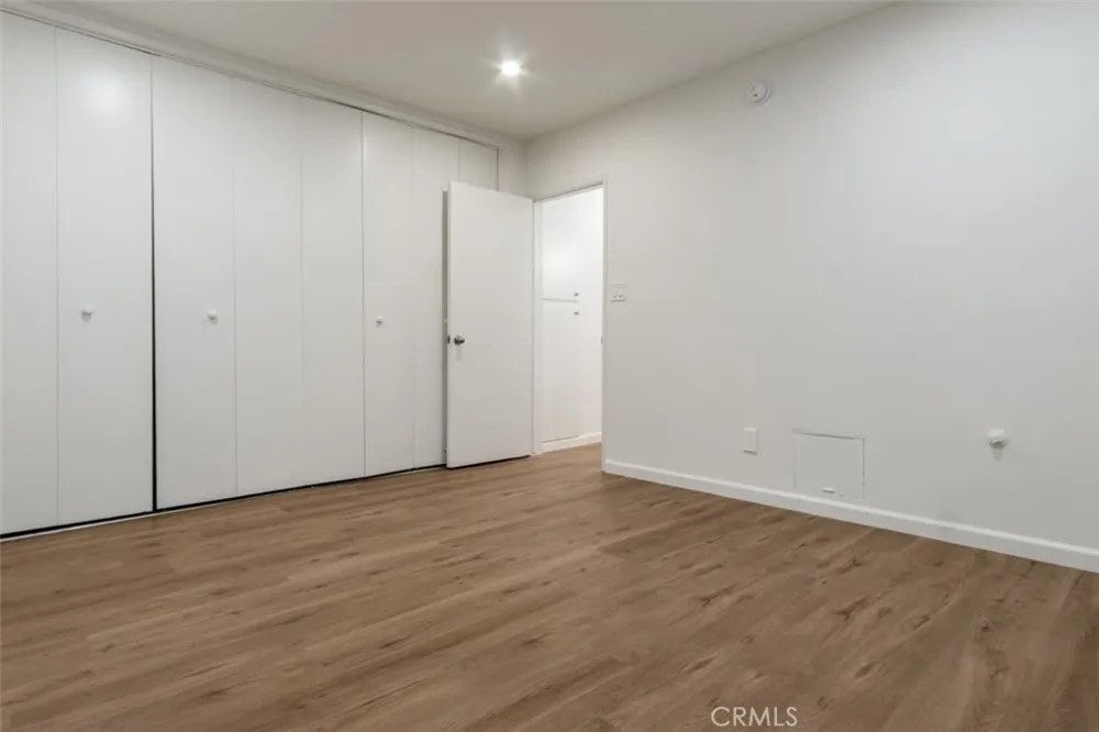 4653 Fulton #2 Sherman Oaks, CA 91423