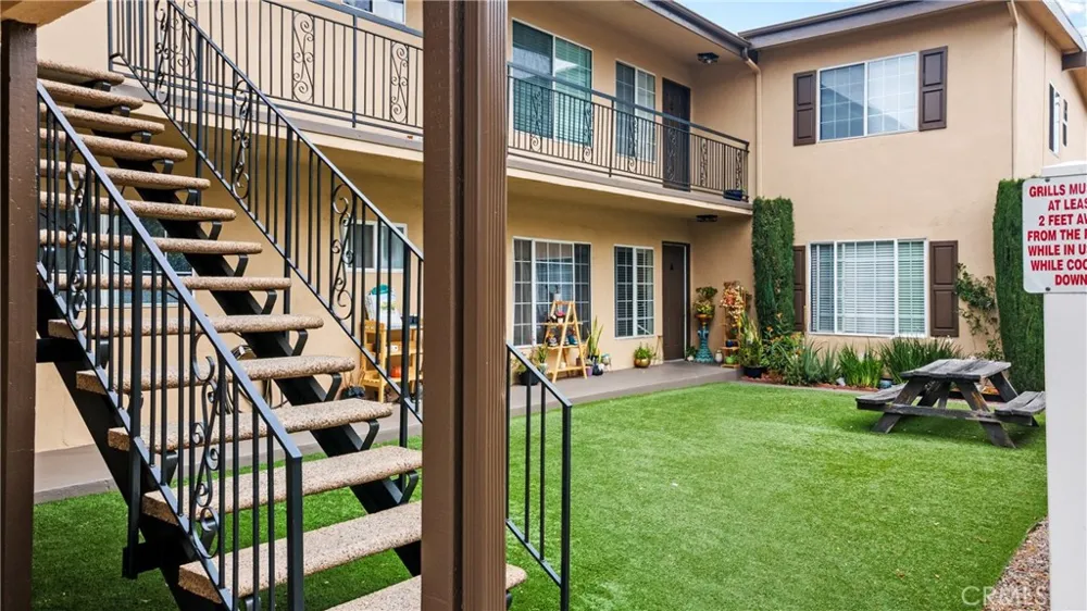 3723 Artesia Torrance, CA 90504