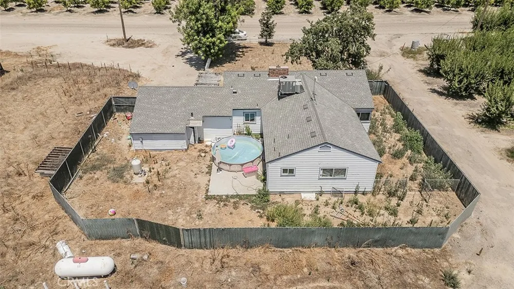 17209 E Floral Reedley, CA 93654