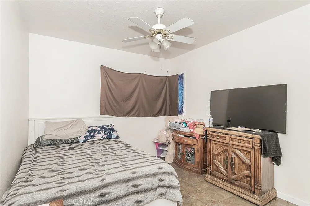 17209 E Floral Reedley, CA 93654