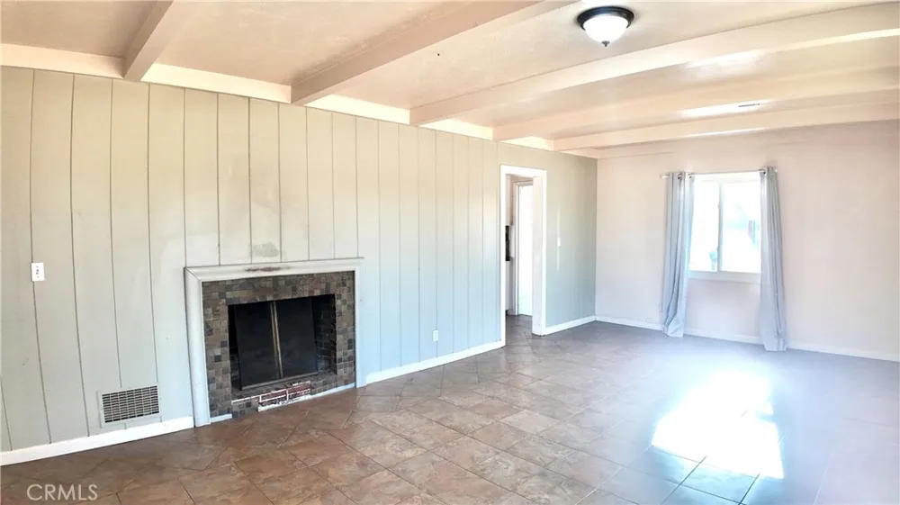 17209 E Floral Reedley, CA 93654
