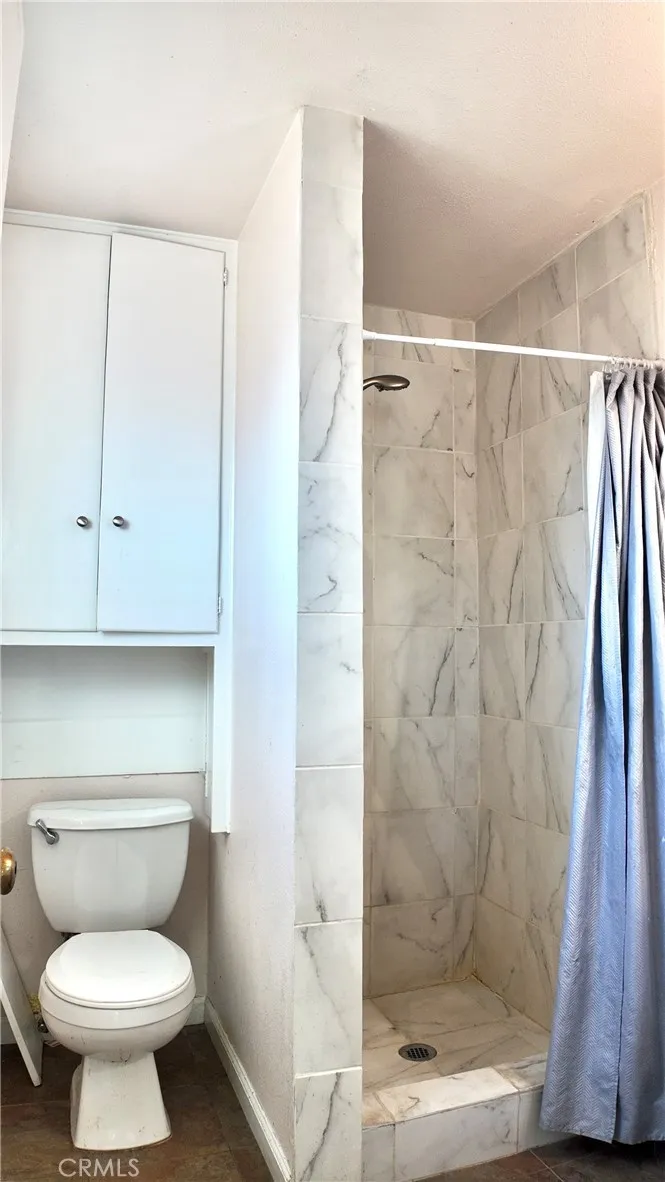 17209 E Floral Reedley, CA 93654