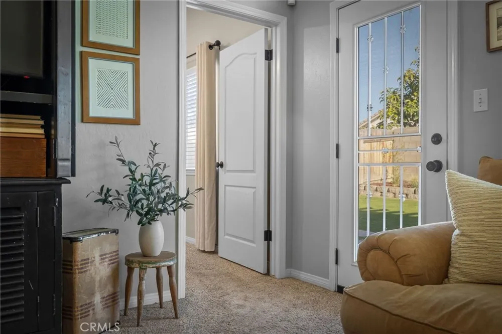 9906 Boone Valley Drive Bakersfield, CA 93312