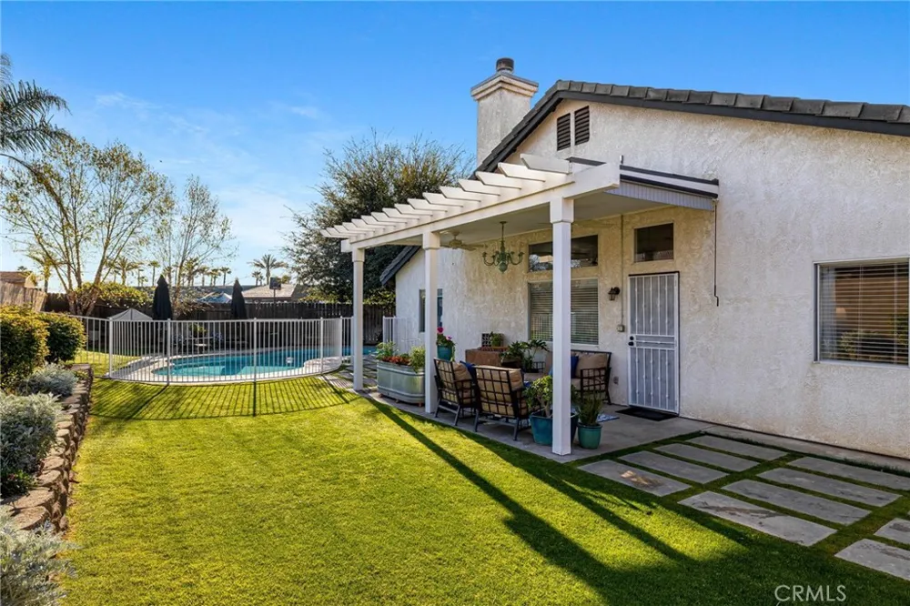 9906 Boone Valley Drive Bakersfield, CA 93312