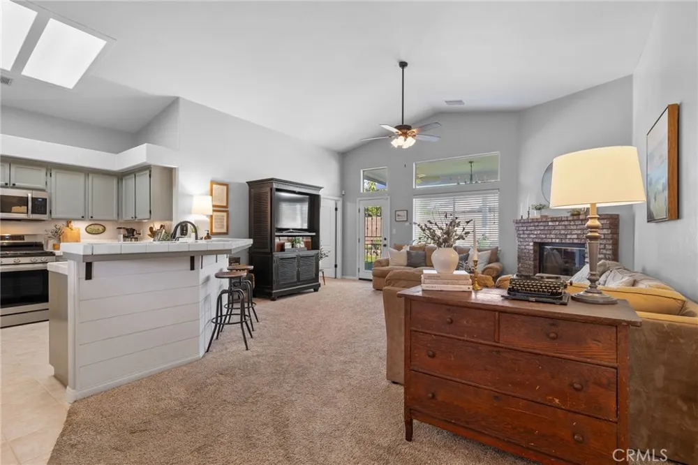 9906 Boone Valley Drive Bakersfield, CA 93312