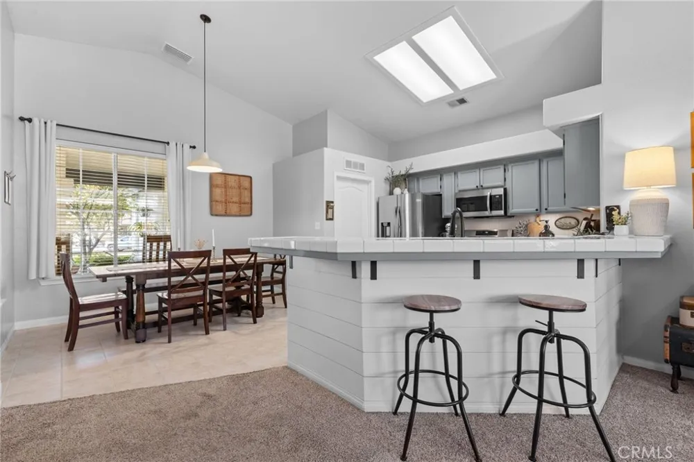 9906 Boone Valley Drive Bakersfield, CA 93312