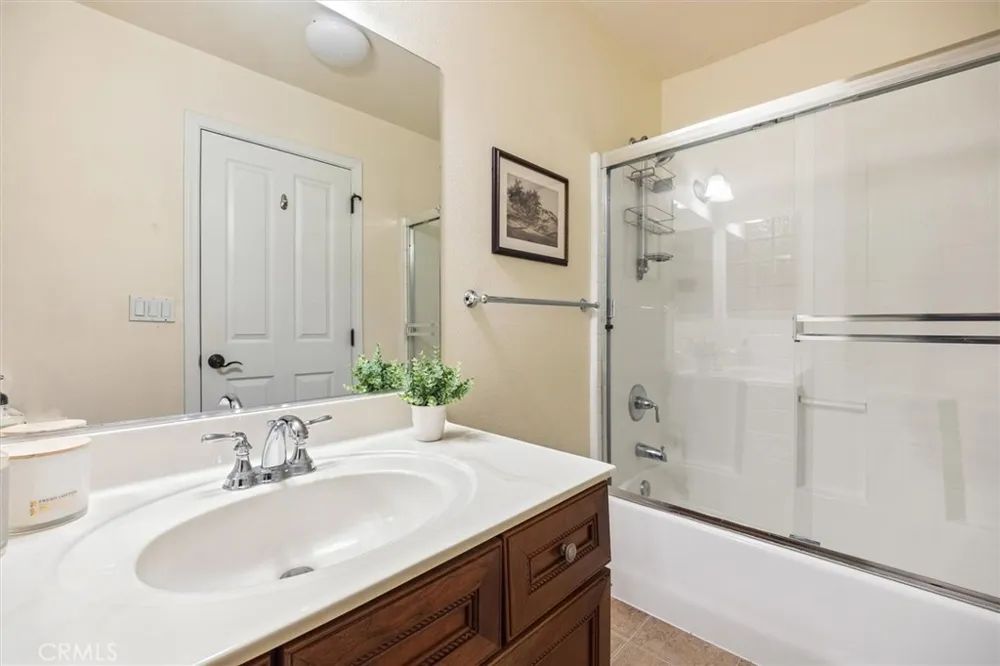 979 La Costa Court Atascadero, CA 93422