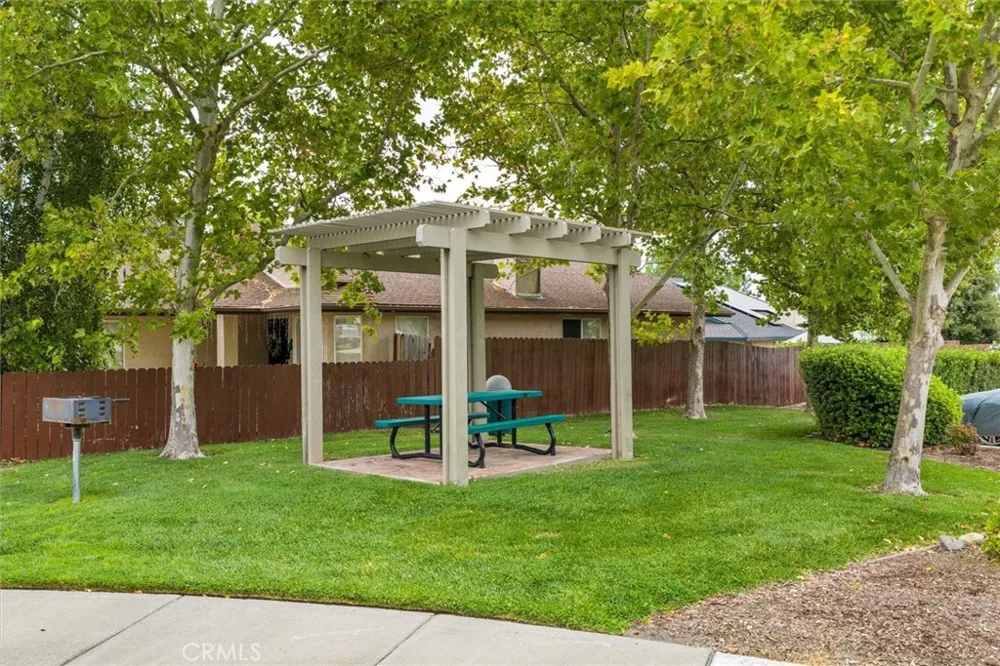 979 La Costa Court Atascadero, CA 93422
