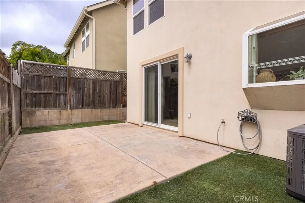 979 La Costa Court Atascadero, CA 93422