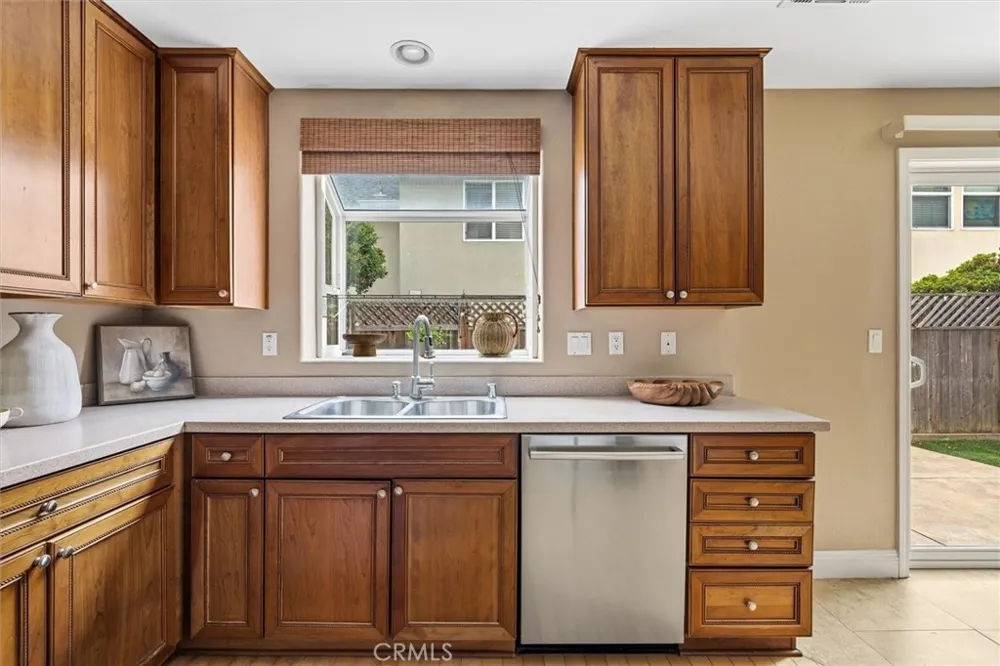 979 La Costa Court Atascadero, CA 93422