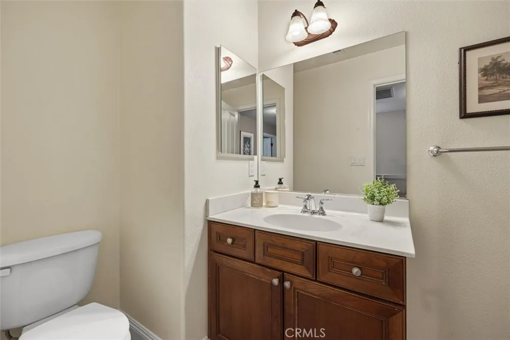 979 La Costa Court Atascadero, CA 93422