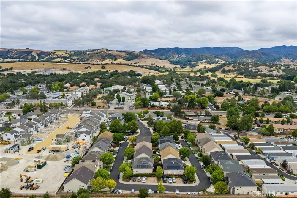 979 La Costa Court Atascadero, CA 93422