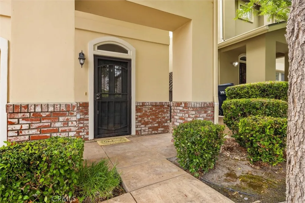 979 La Costa Court Atascadero, CA 93422
