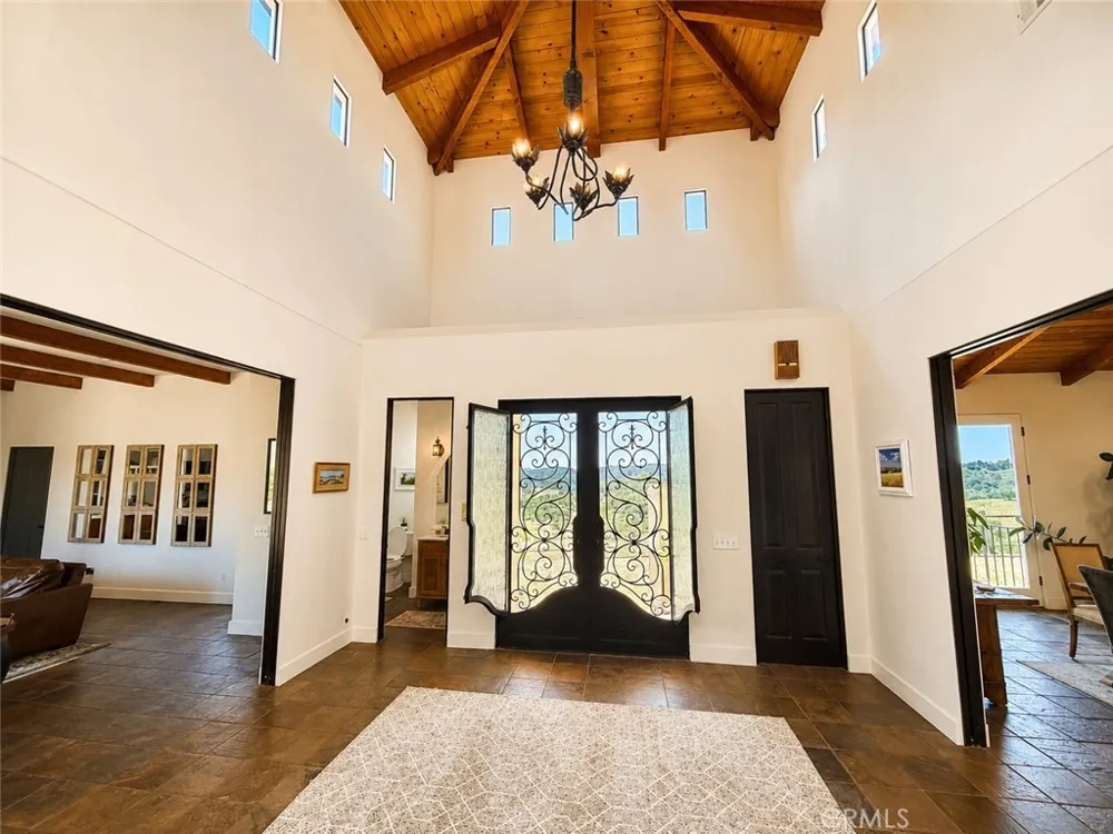 1360 Red Brome Place Arroyo Grande, CA 93420