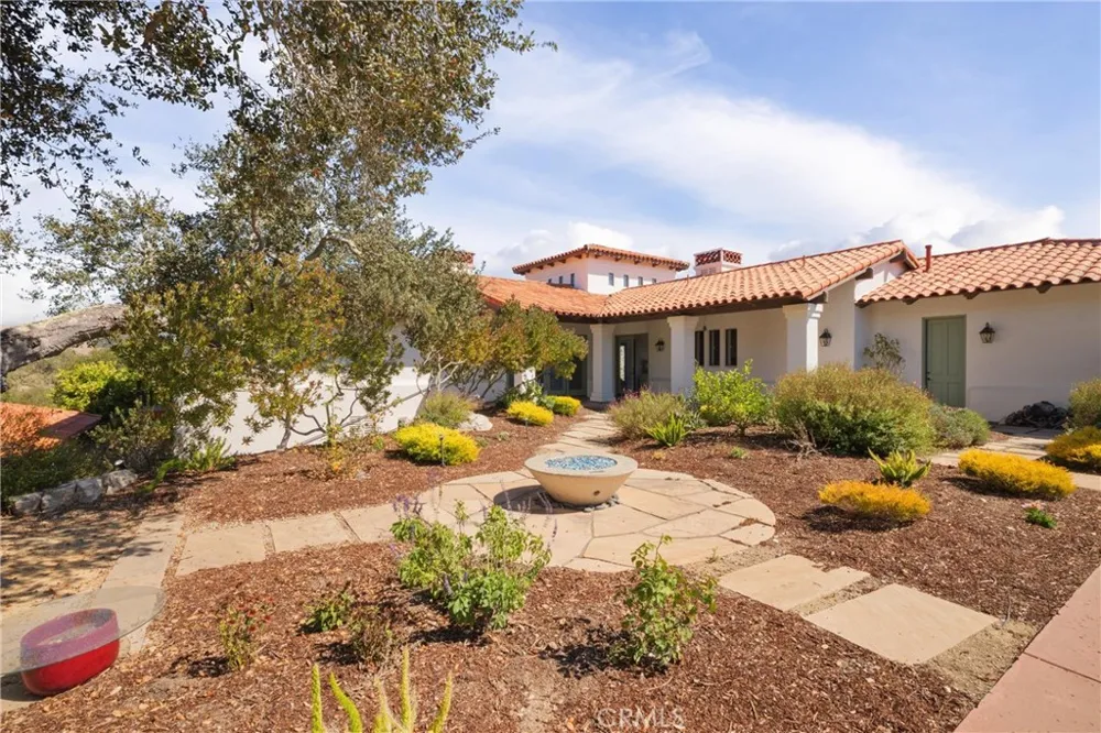 1360 Red Brome Place Arroyo Grande, CA 93420