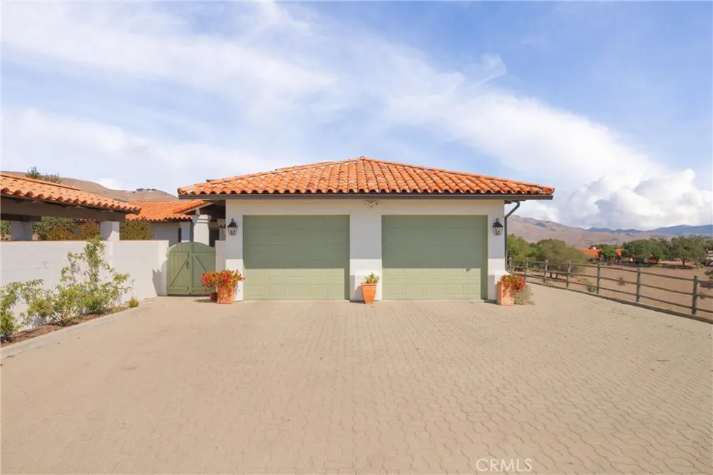 1360 Red Brome Place Arroyo Grande, CA 93420