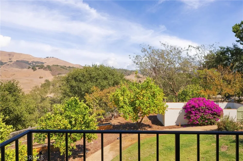 1360 Red Brome Place Arroyo Grande, CA 93420